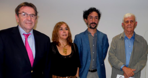 Embaixador Jaime Gazmuri Mujica, Profa. Elga Perez-Laborde, escritor Leonardo Sanhueza e Prof. Antonio Miranda
